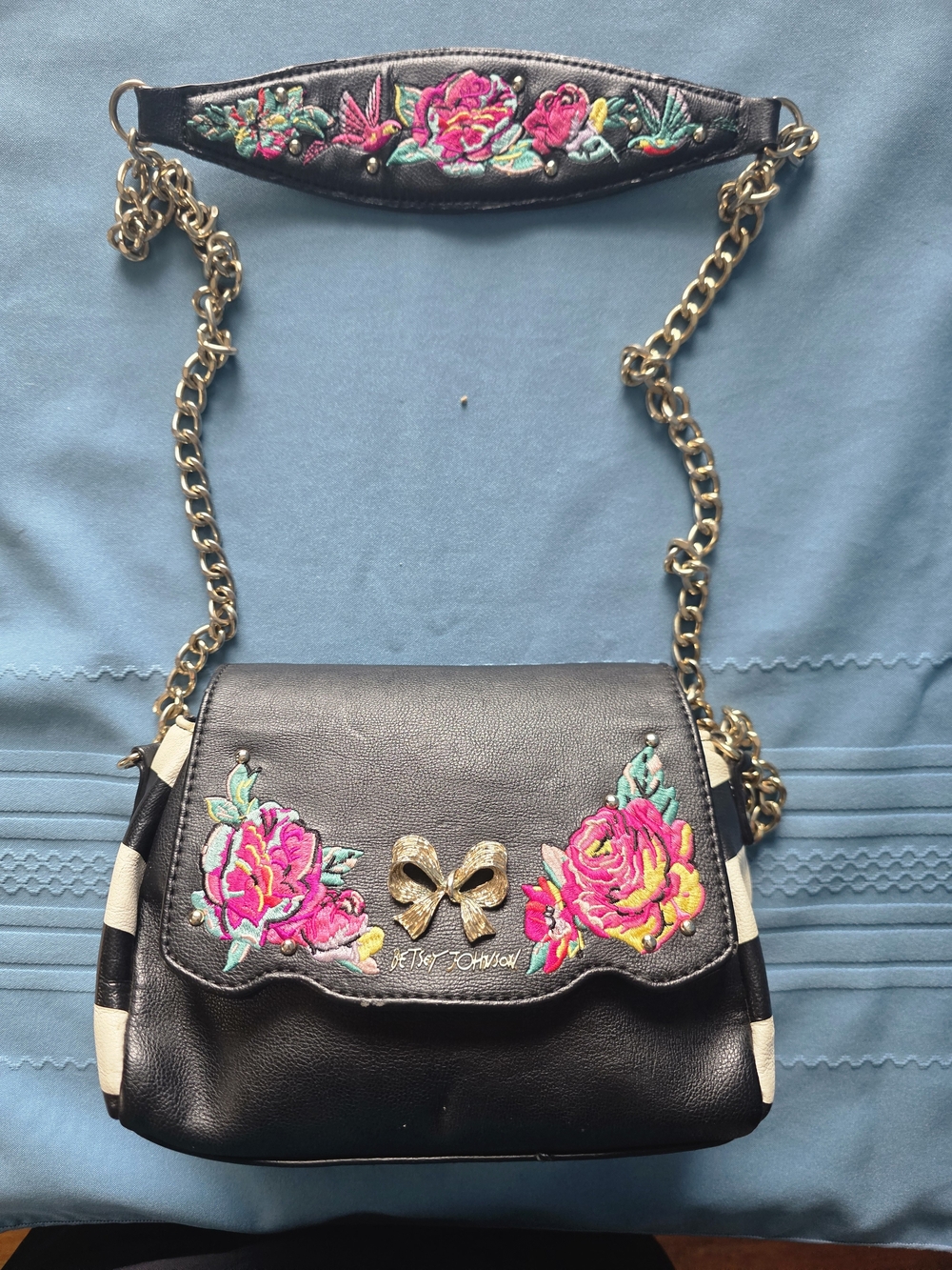 Betsey Johnson Belle Rose Embroidered Crossbody Bag Striped Vintage Retro Y2K